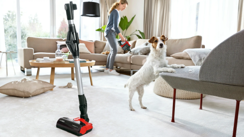 Bosch Unlimited 7 ProAnimal Red BCS711PET Şarjlı Dikey Süpürge
