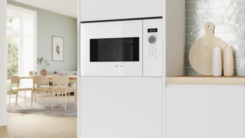 Bosch Serie 4 BFL524MW2 20 lt Beyaz Ankastre Mikrodalga Fırın